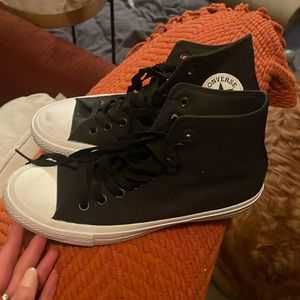 Black converse